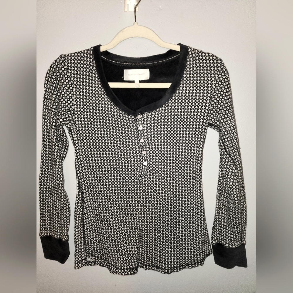 COPY - VICTORIA'S SECRET matching black and white thermal pajama set